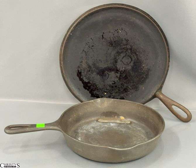 Griswold Cast Iron Pan #6 and Griddle #9 image