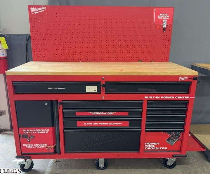 Milwaukee Rolling Tool Box 68x24x61 image