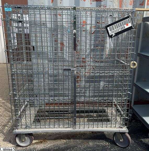 Metal Rolling Cage 32x19x61 image