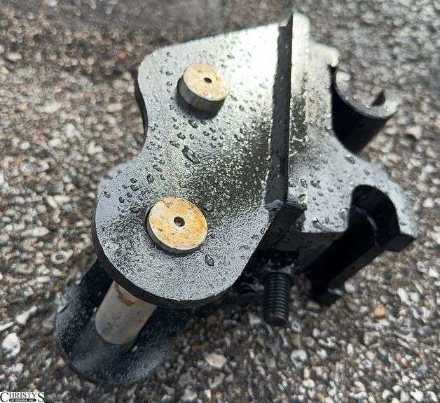 Mini Excavator Quick Coupler image