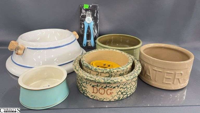 Dog Bowls and Nail Trimmers image
