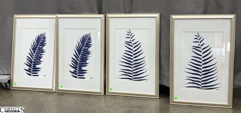 4 Soft Metallic Leaf Stamp Wall Decor 18x28" image