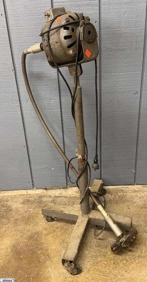 Bendix Polisher on Rolling Stand image