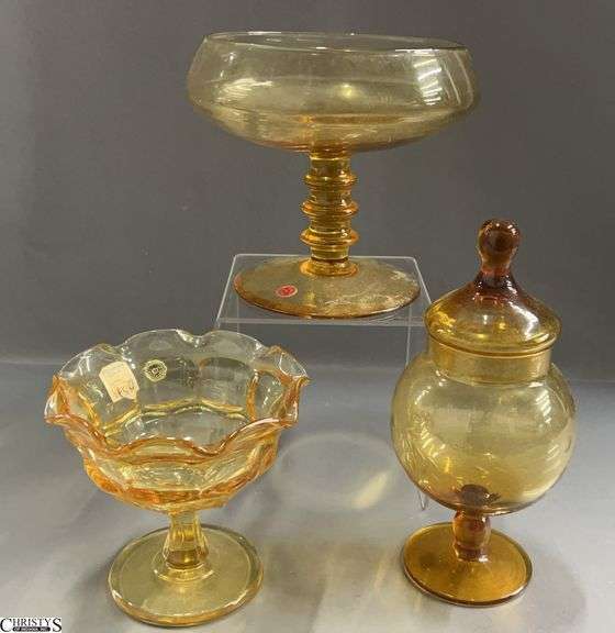 3pcs Amber Tone Glass - 6.5" x 6" of largest piece image