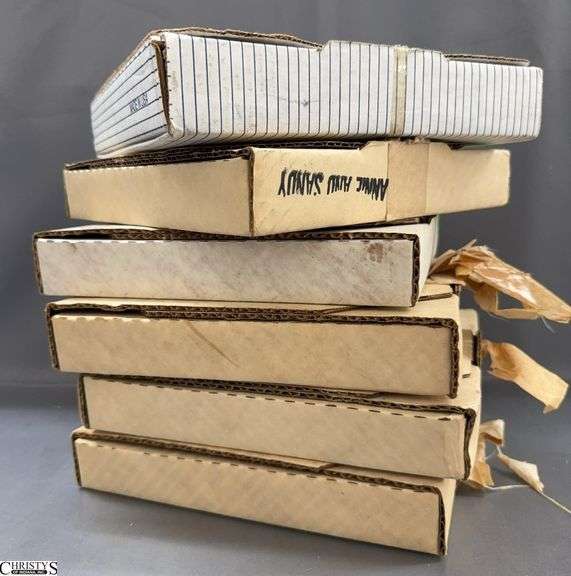 6 Collector Plates in Boxes image