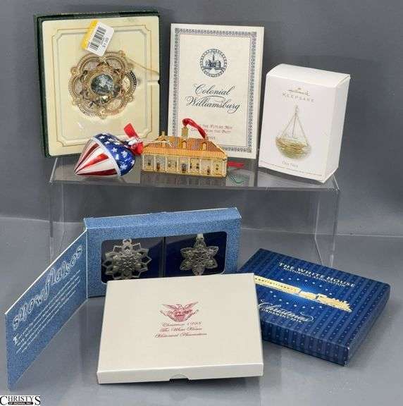 Hallmark, Longaberger and Colonial Williamsburg Ornaments image