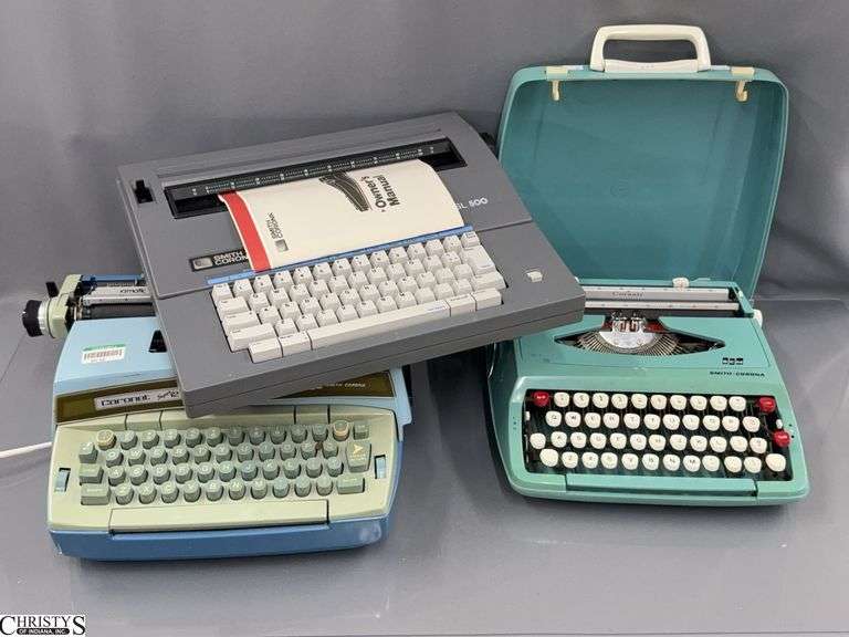 3 Type Writers One is Missing Case image