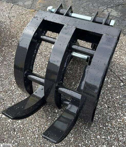 Mini Excavator Grapple image
