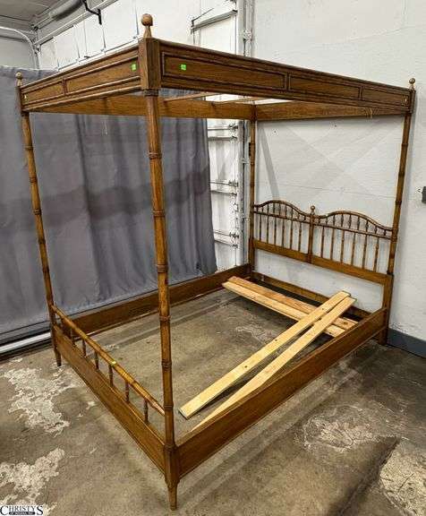 Thomasville Faux Bamboo Queen Canopy Bed Frame - 64" x 86" x 83" overall image