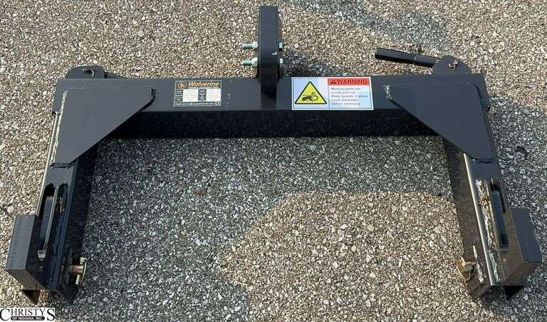 Wolverine Class 1 Tractors Quick Hitch TR-26-01C image