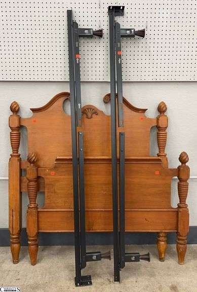 Chippendale Style Twin Bed Frame - 42" x 45" of headboard image