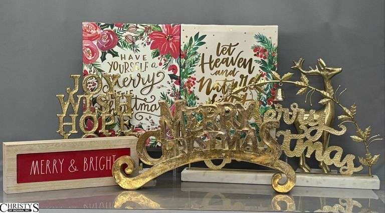7pcs Christmas/Holiday Decor Signs, Figurine - 21" x 12" of largest image