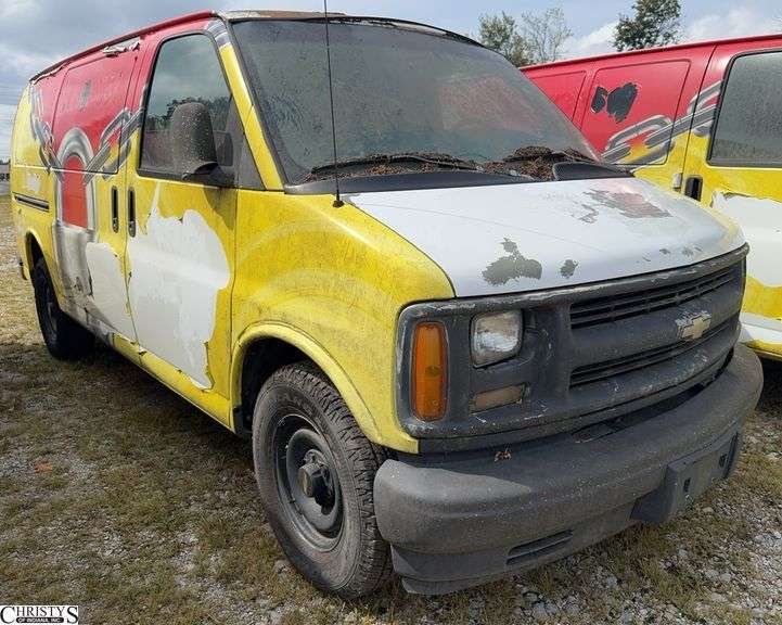 1998  CHEVROLET  Express Towed in with Dead Battery Has Tennessee Duplicate Title image