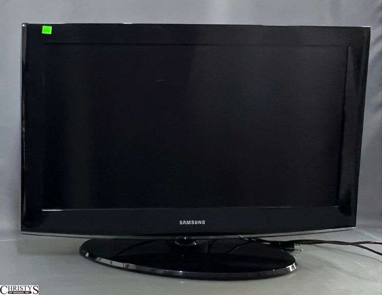 32" Samsung Television image