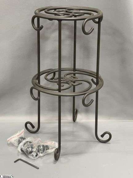 Longaberger Wrought Iron Cup and Saucer Rack Approx. 14" Tall image