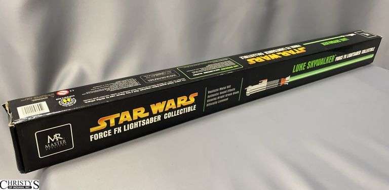 Star Wars Luke Skywalker Force FX Lightsaber Collectible Master Replicas 2005 image