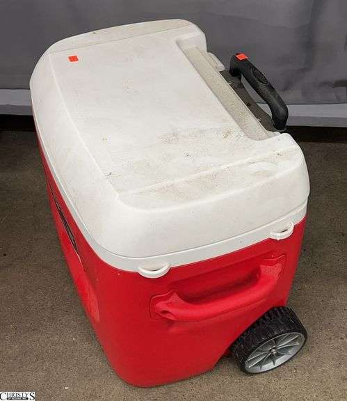 Igloo 60qt Rolling Cooler image