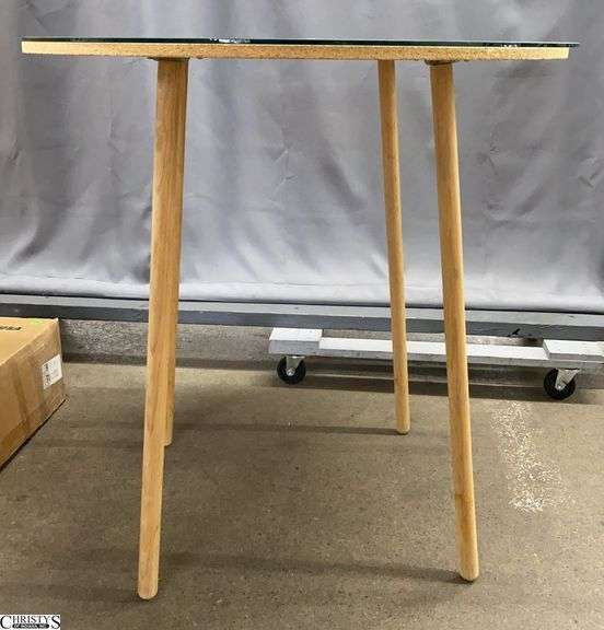 30" Round Wood Decorator Table - 30" x 30" image