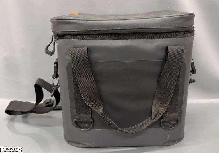 Stormtech Salt Spring 16 Cooler Bag - 13" x 9" x 12" image