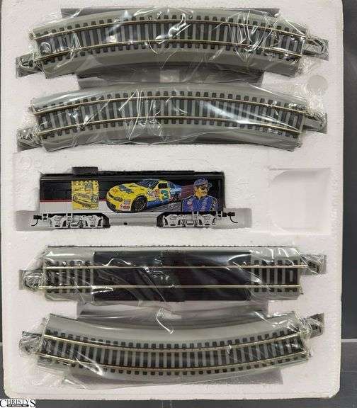 Hawthorn Village Ho Scale Dale Earnhardt Powered Car and Track image