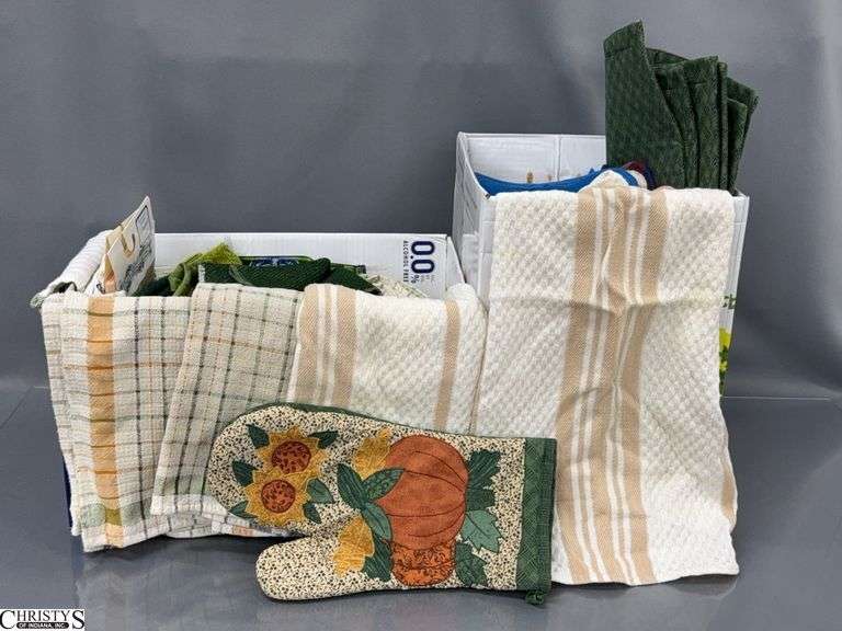 Kitchen Towels and Other Cooking Items image