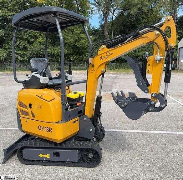 2025 CFG Industry QK18R Excavator image