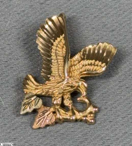 10K Yellow Gold Bird Pendant image