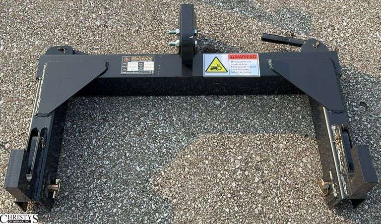 Wolverine Class 1 Tractors Quick Hitch TR-26-01C image