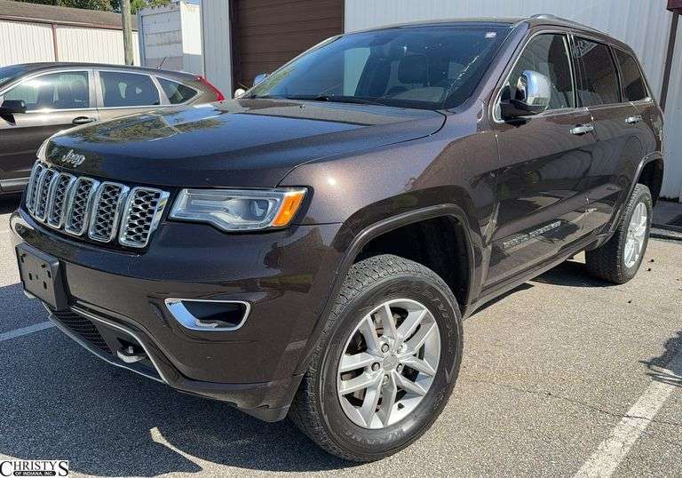 2017  JEEP  Grand Cherokee Driven here. Battery Slightly Weak. Engine has a slight tick when first started. image