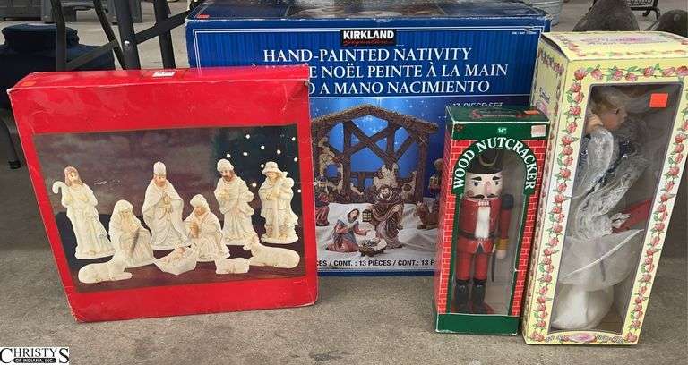 2 Nativity Scenes, Nutcracker, Tree Topper - 18" of tallest image