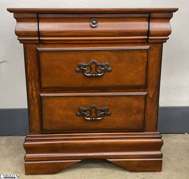 3 Drawer Nightstand - 22" x 16" x 24" image