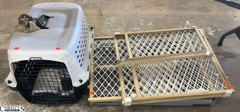 Small Breed Petmate Crate and Baby/Dog Door Guards - 22" x 15" of crate image