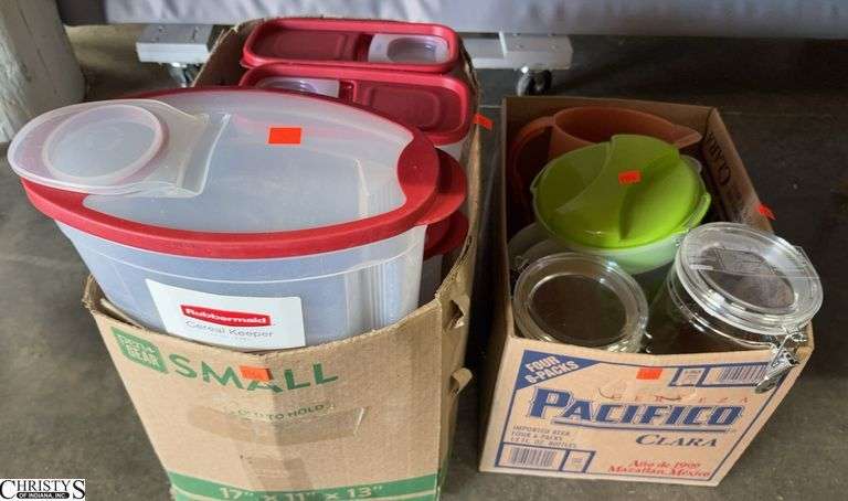 Plastic Storage Containers, Pitchers - 8pcs - 11" of tallest image