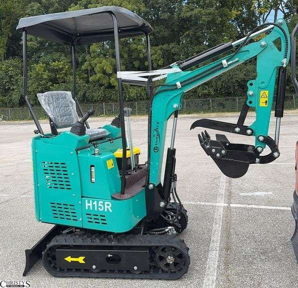 2025 CFG Industrial Mini Excavator - Model H15R image