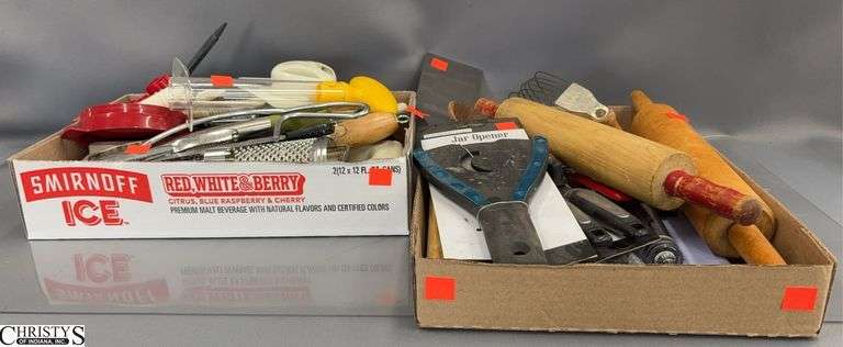 2 Flats Assorted Kitchen Utensils image