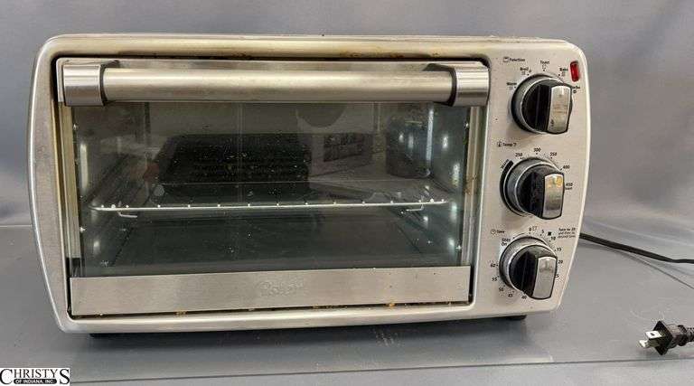 Oster Toaster Oven - Missing one knob - 17" x 12" x 10" image