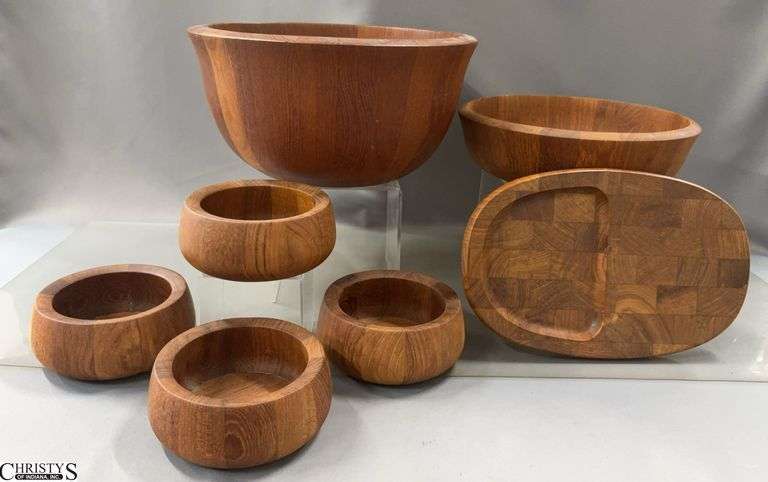 7pcs Dansk Teak Salad, Serving Bowls, Appetizer Board - 14" x 7" of largest bowl image