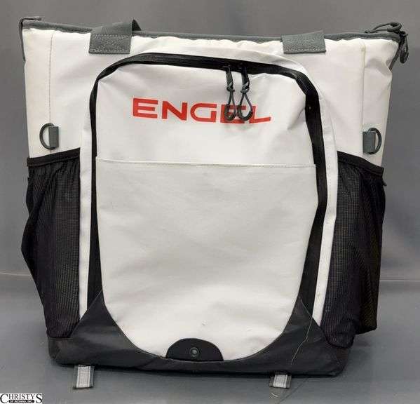 Engel Cooler Bag - 20" x 17" of bag image