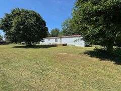 3 BEDROOM MOBILE HOME