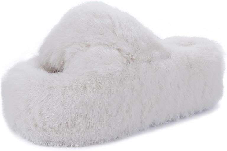 Fuzzy Slippers Cross Band Size 38-39