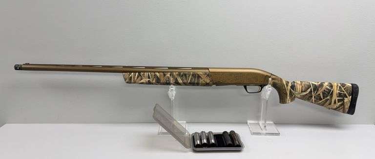 Browning Maxus "Wicked Wing" 12GA Shotgun image