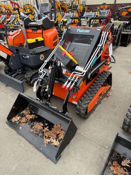 2025 Future 36C Mini Skid Steer image
