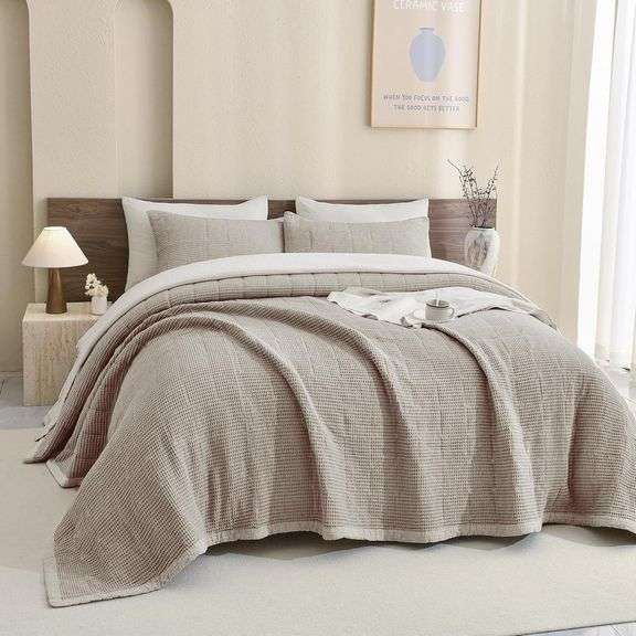 CozyTide King Bedspread 120x120 Cotton Quilt 3Pcs image