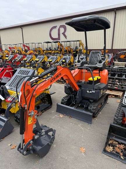 2025 ATS-ME18 Mini Excavator image