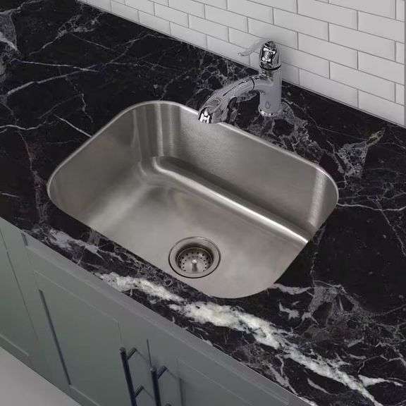 Toulouse 23-1/8x17-7/8" Stainless Sink image