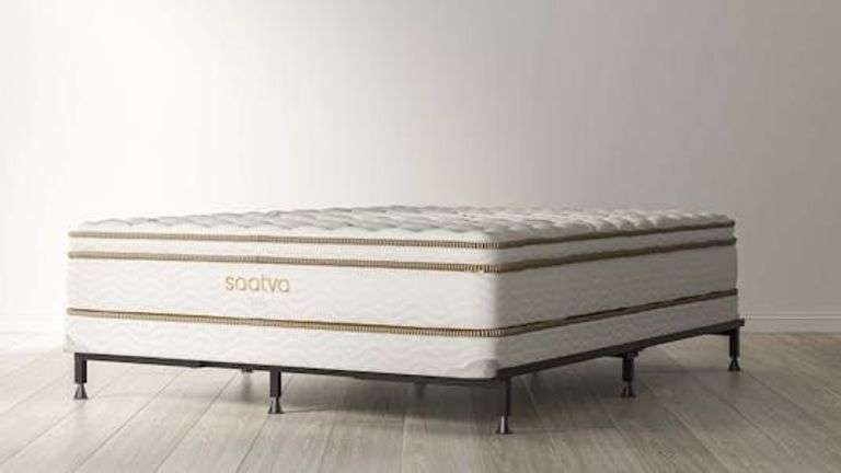 Saatva Classic 11.5in Luxury Firm Hybrid King Mattress Online Retail: $2599 image