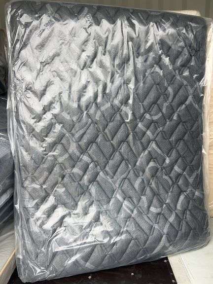 Corsicana Richmond Double Sided Firm Queen Mattress image