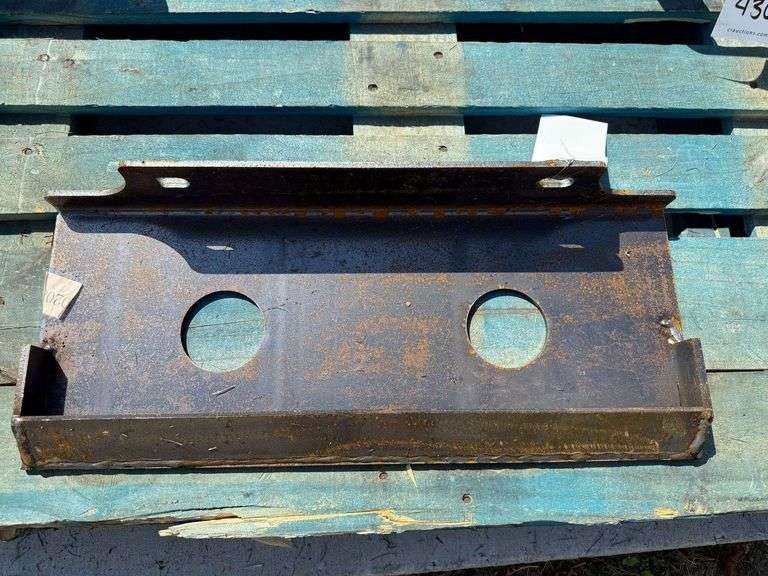 2025 Future Mini Skid Steer Universal Adapter Plate image