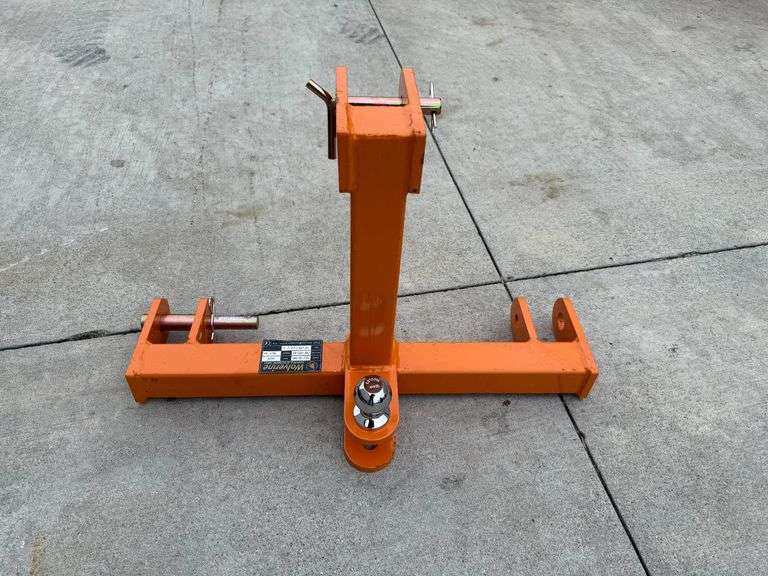 2025 Wolverine QC2-26-18G 3pt. Hitch with 2" Ball image