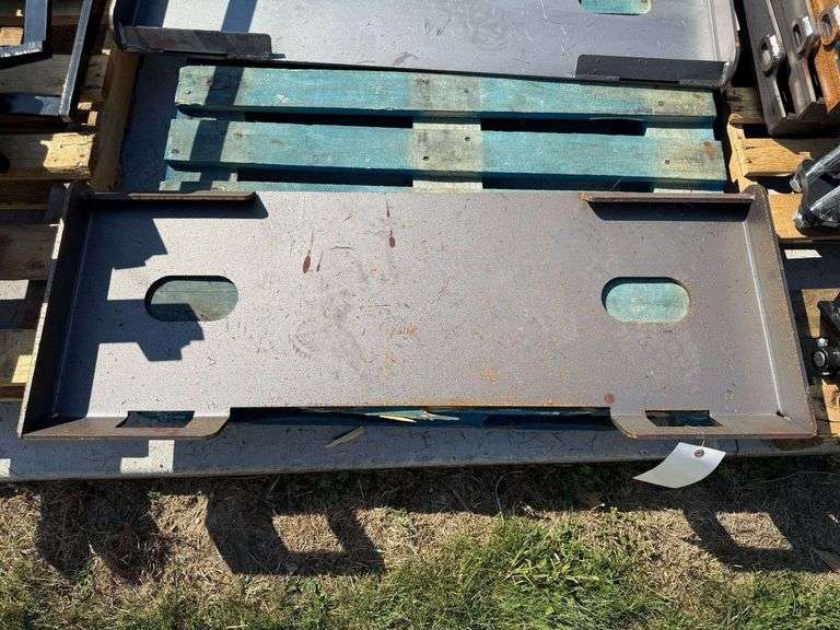 2025 Future Skid Steer Universal Adapter Plate image